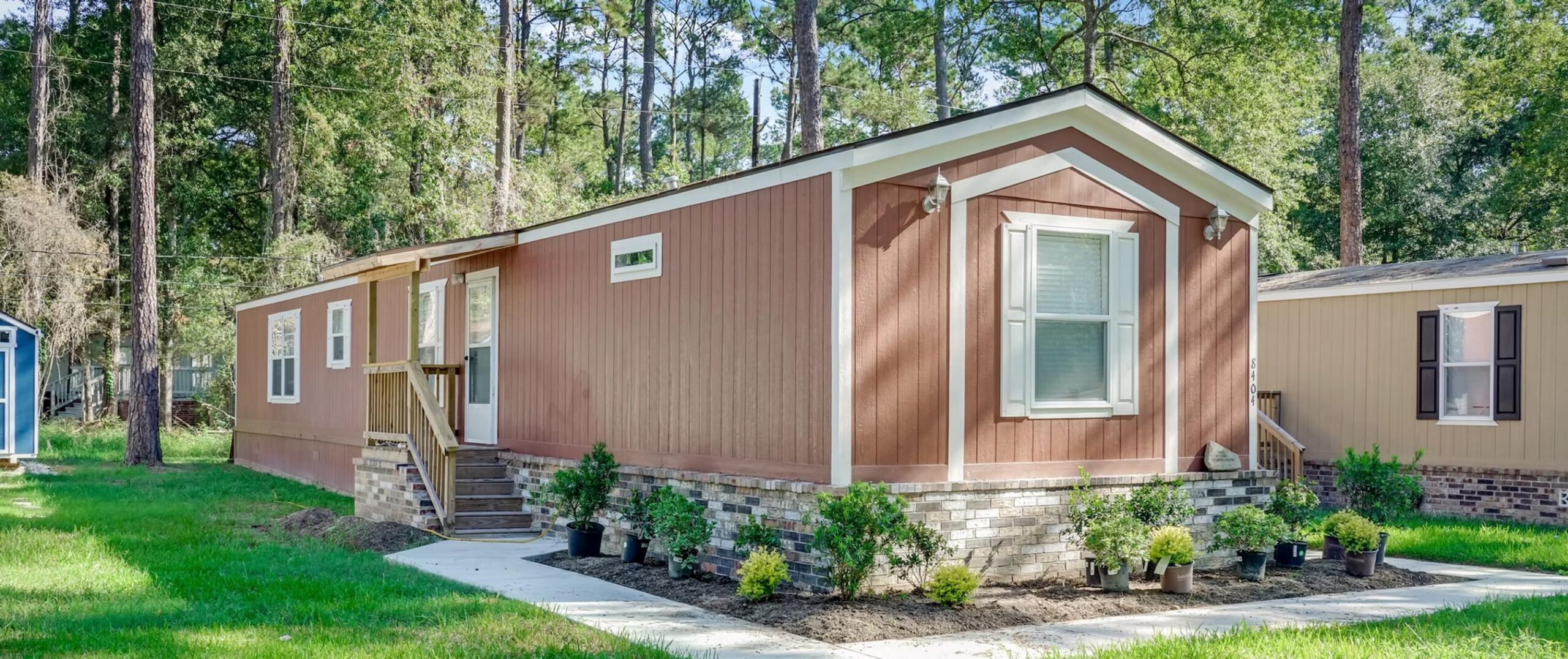 Manufactured home exterior