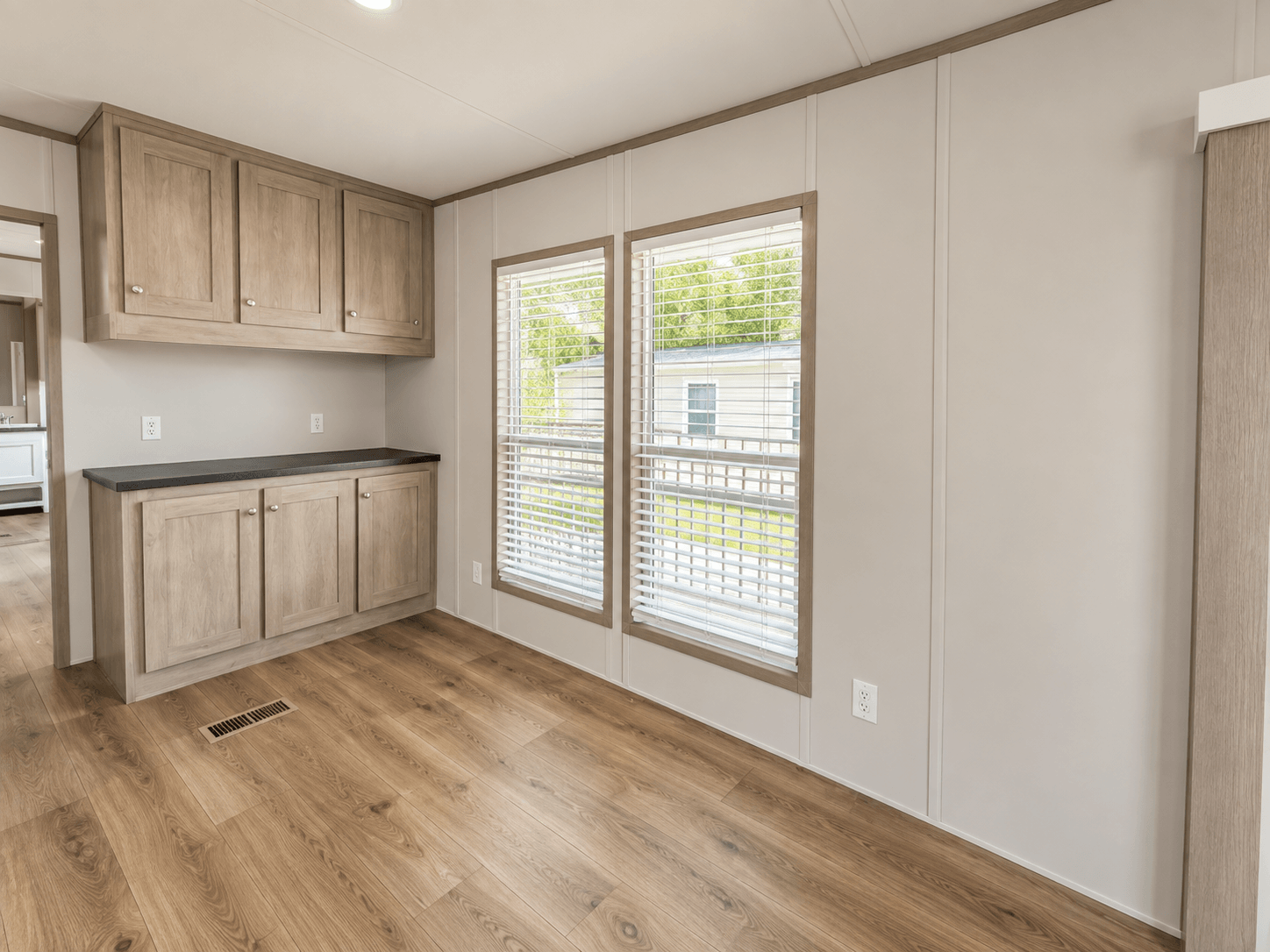 7706 Lazy Lane 2022 Clayton Resolution J