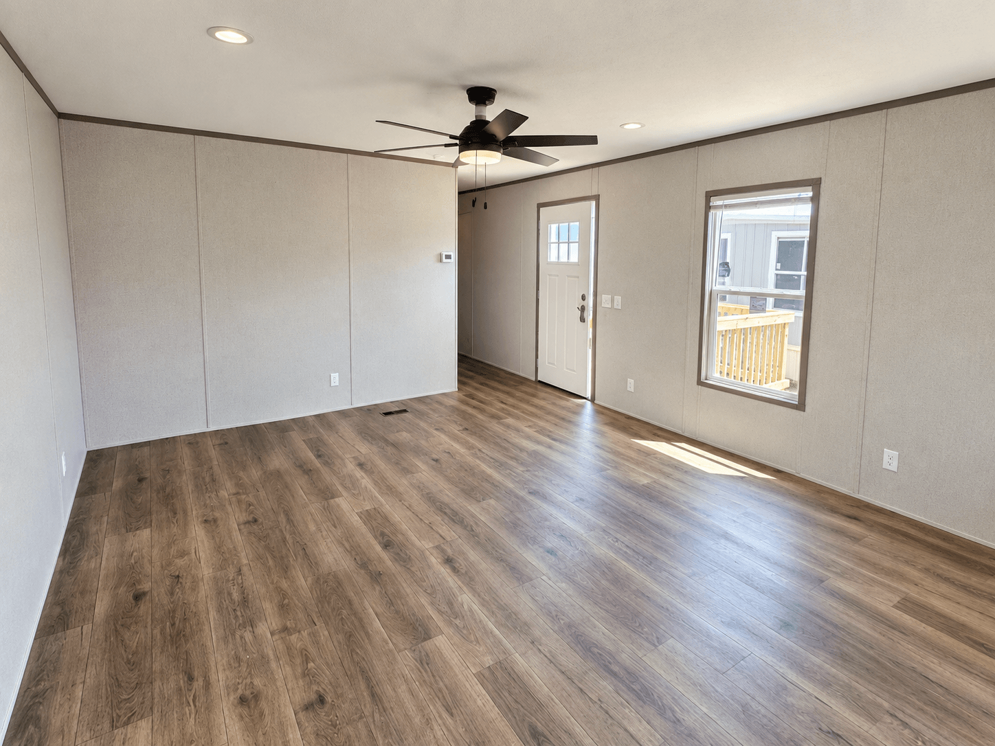 Lot #136 2027 Clayton Clear Choice