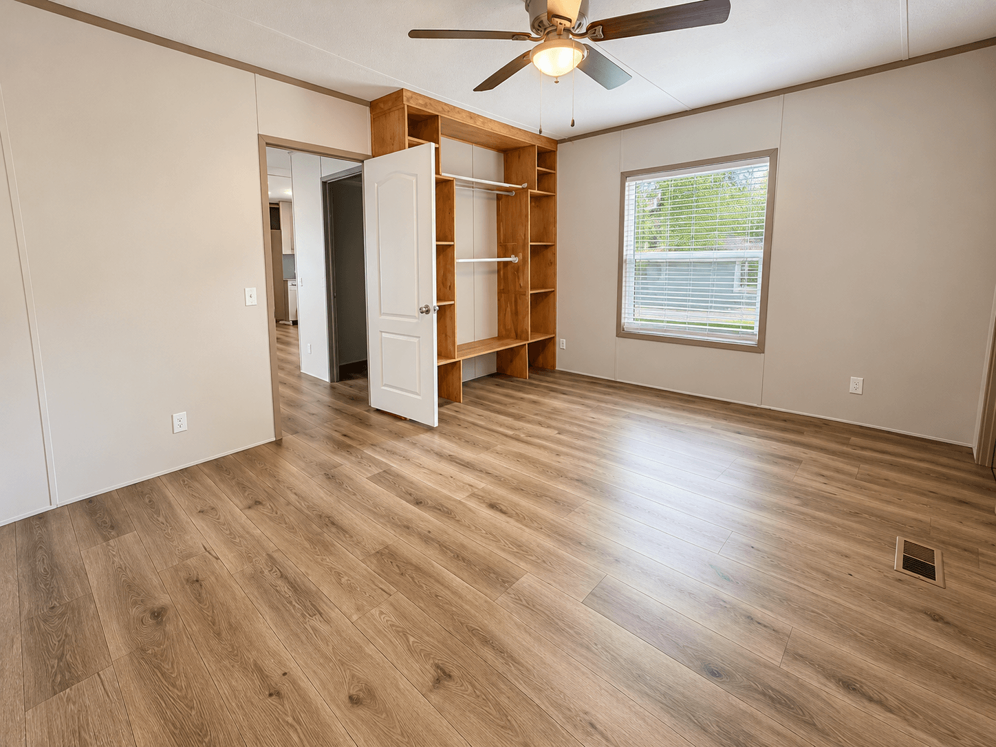 7706 Lazy Lane 2022 Clayton Resolution J