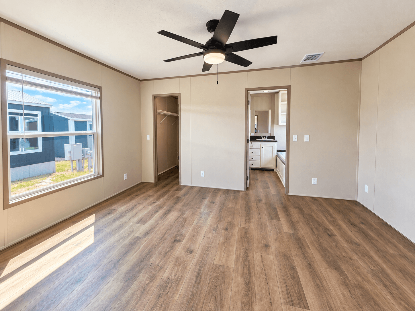 Lot #140 2027 Clayton Resolution J
